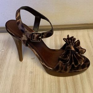 Gianni Bini - Size 8.5 Platform Heels